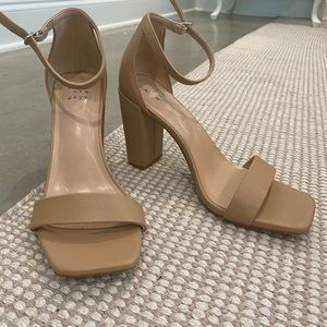 Nude heels size 9